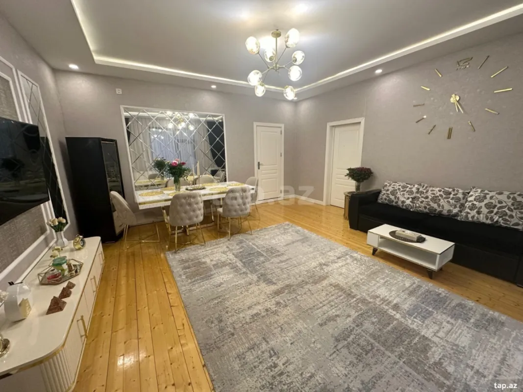 Satılır 4 otaqlı həyət evi