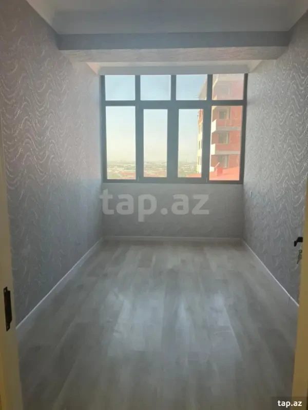 Satılır 3 otaqlı yeni tikili 102.5 m²
