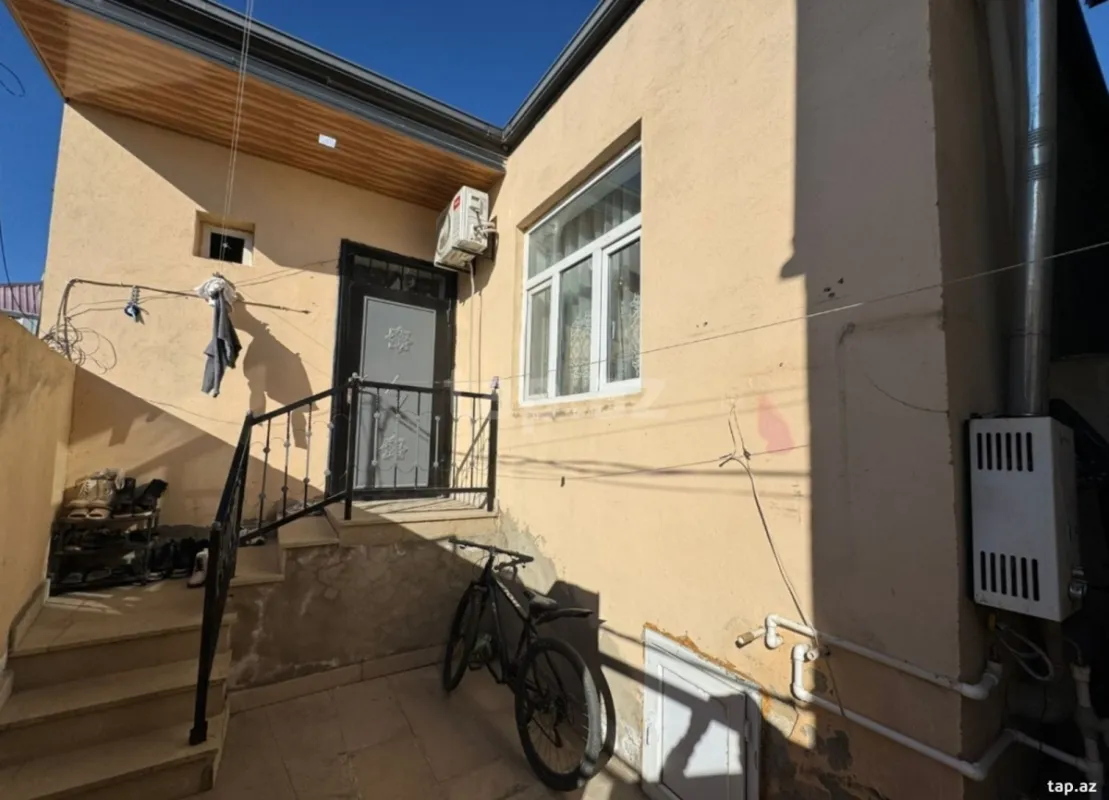 Satılır 2 otaqlı həyət evi 60 m²