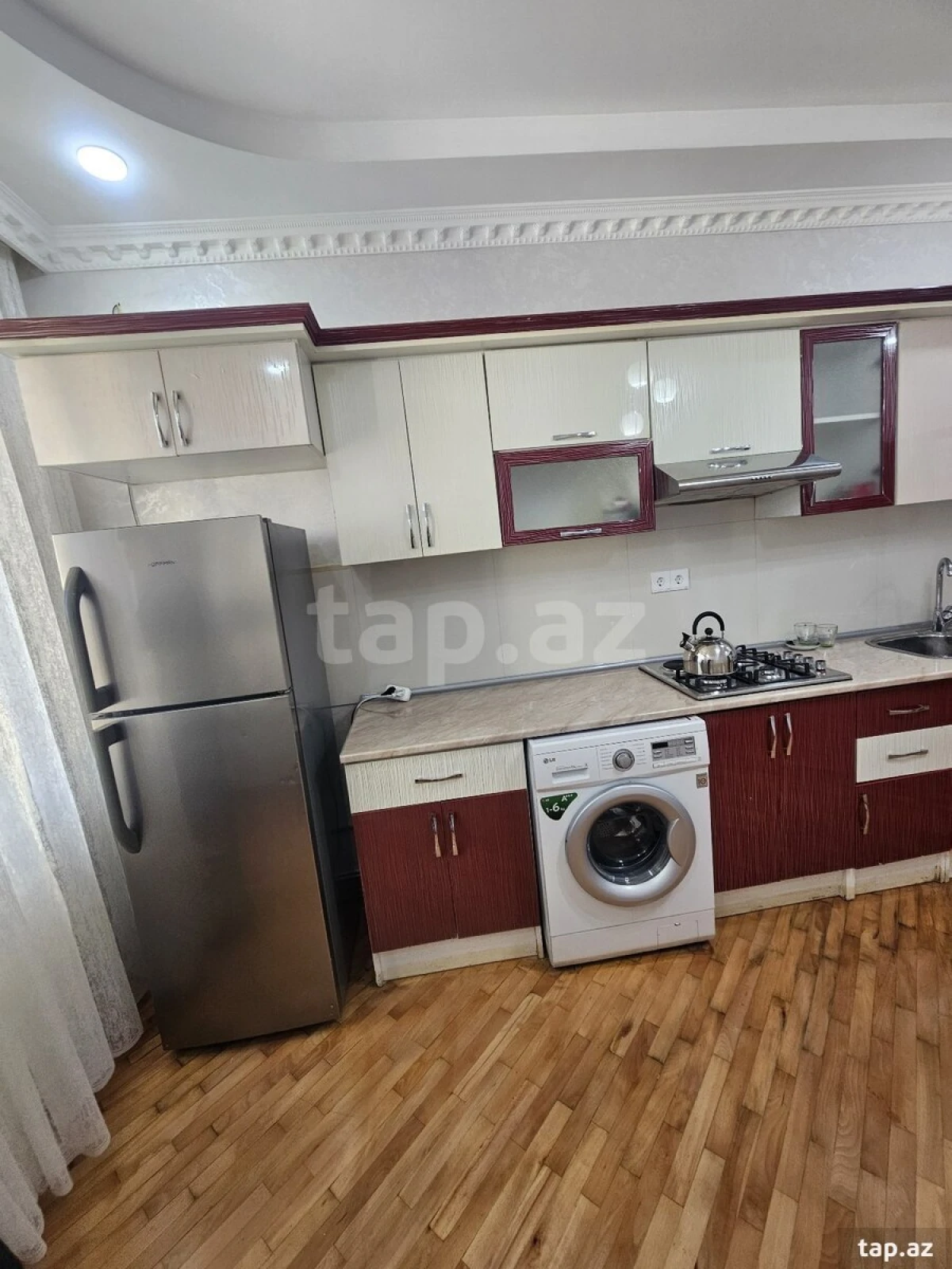 Kirayə verilir 2 otaqlı yeni tikili 100 m²