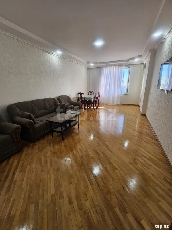 Kirayə verilir 2 otaqlı yeni tikili 100 m²