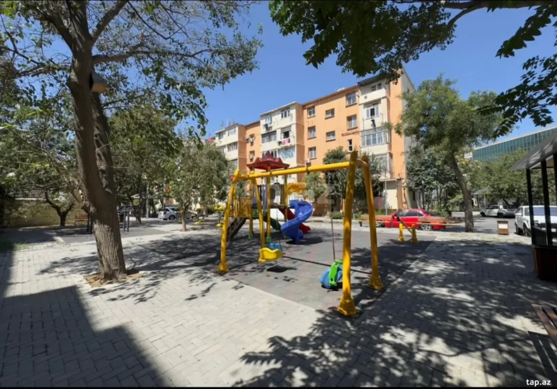 Satılır 2 otaqlı mənzil 55 m²