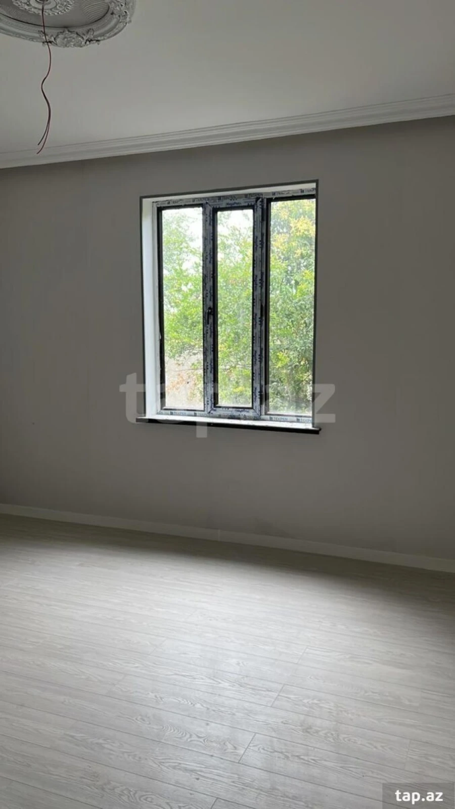 Satılır 4 otaqlı həyət evi