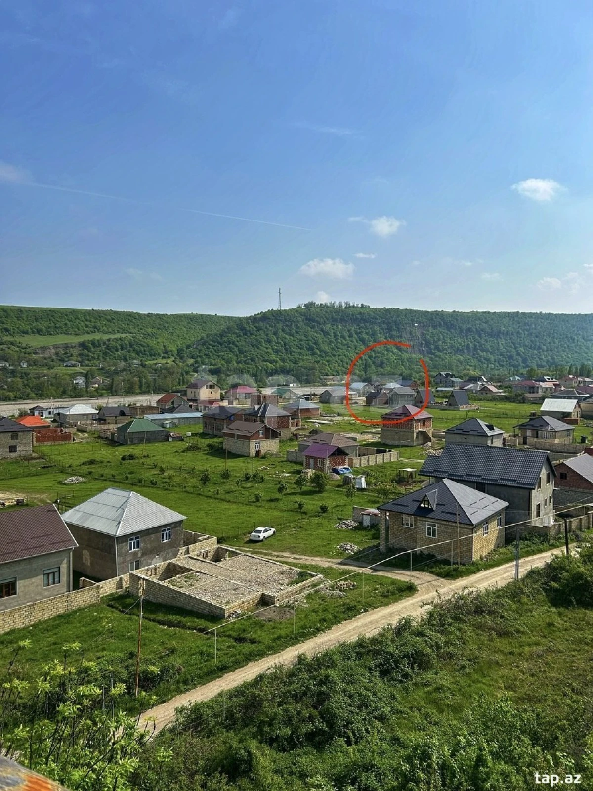 Kirayə verilir 3 otaqlı həyət evi