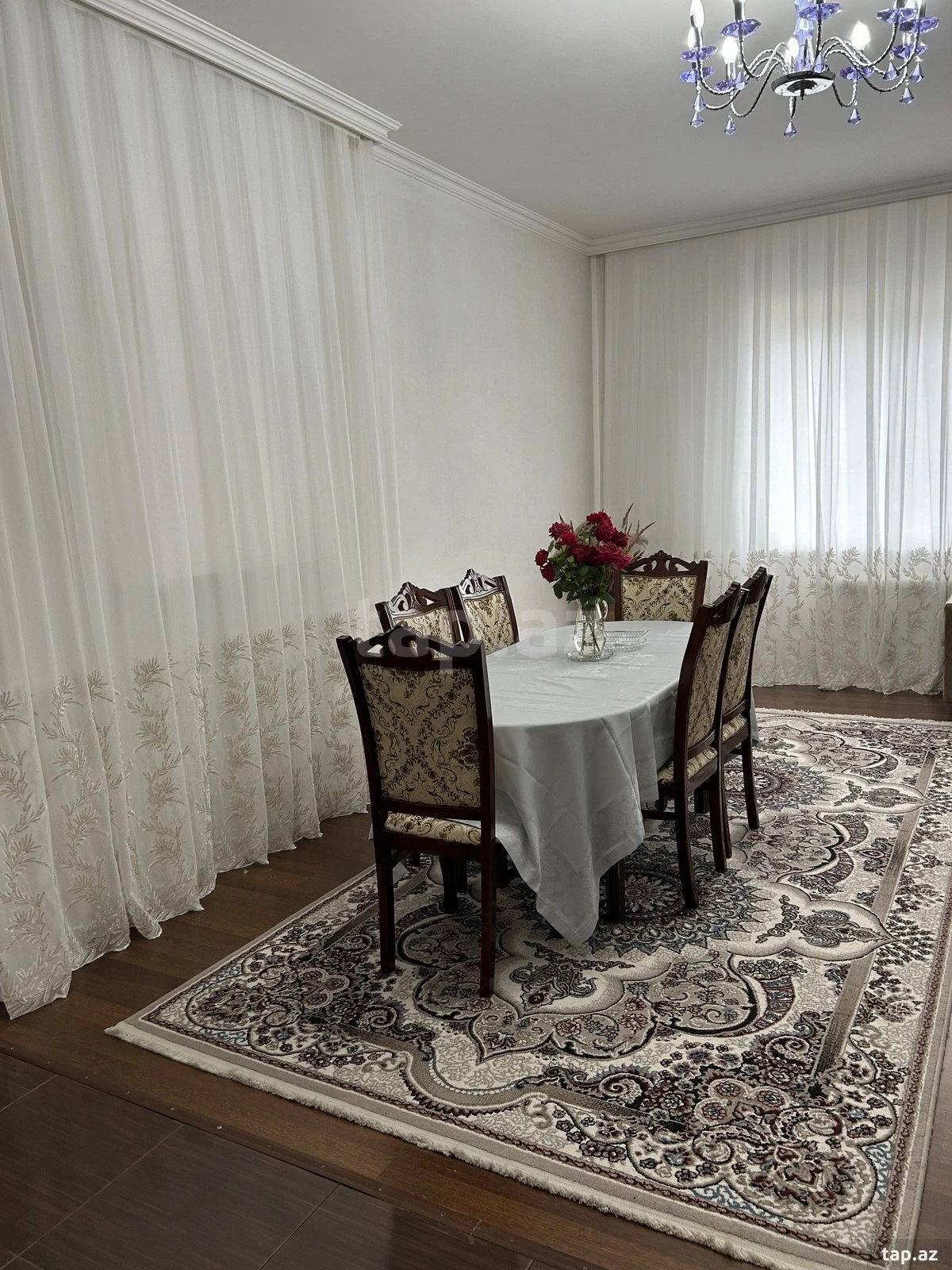 Kirayə verilir 3 otaqlı həyət evi