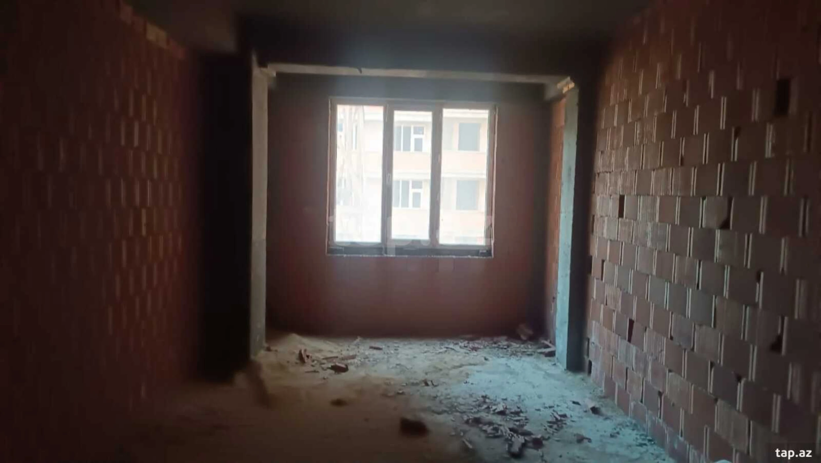 Satılır 3 otaqlı yeni tikili 120 m²
