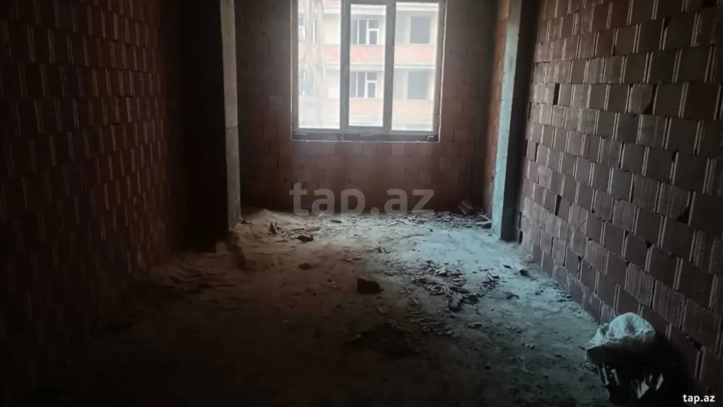 Satılır 3 otaqlı yeni tikili 120 m²