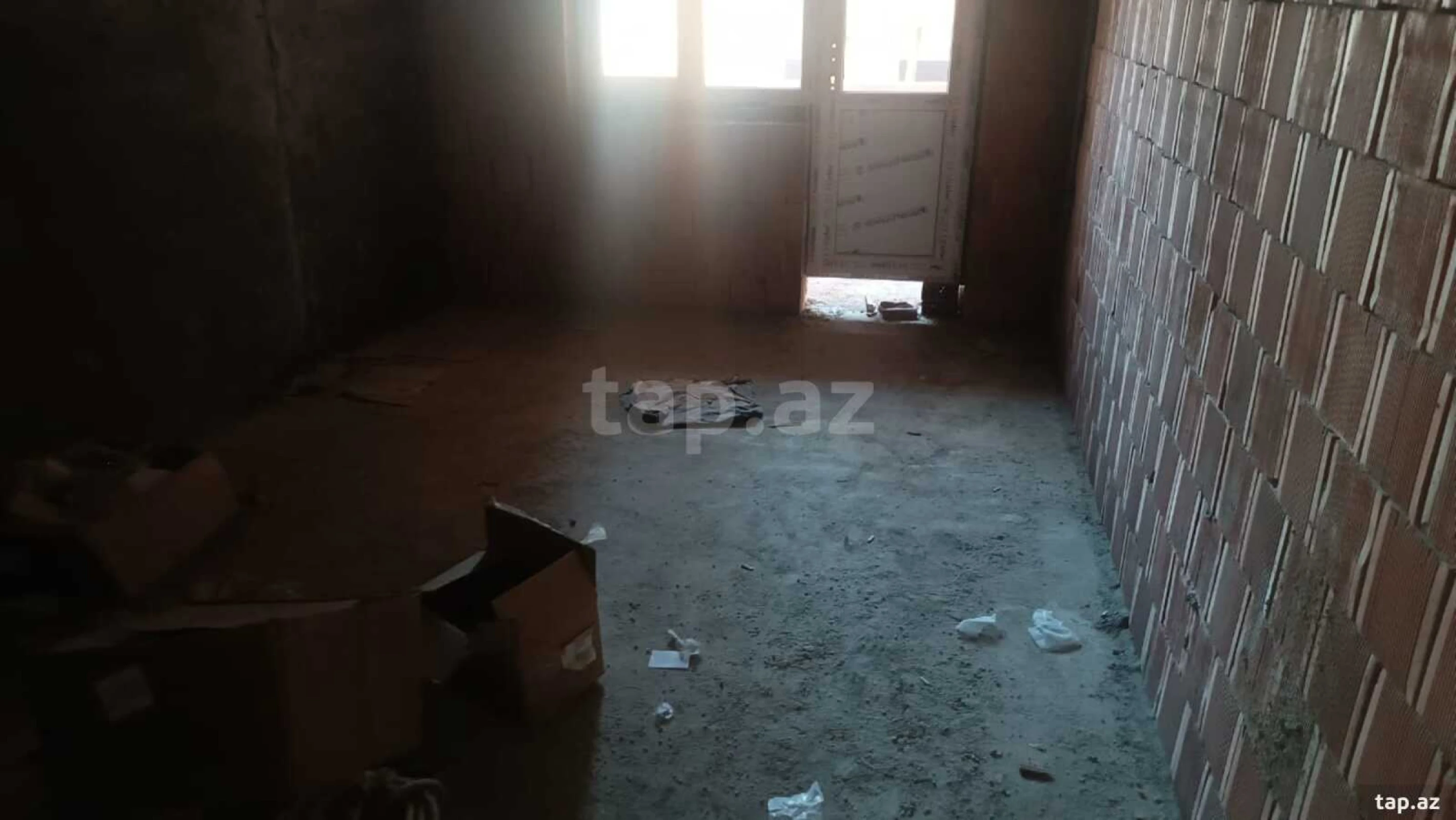 Satılır 3 otaqlı yeni tikili 120 m²