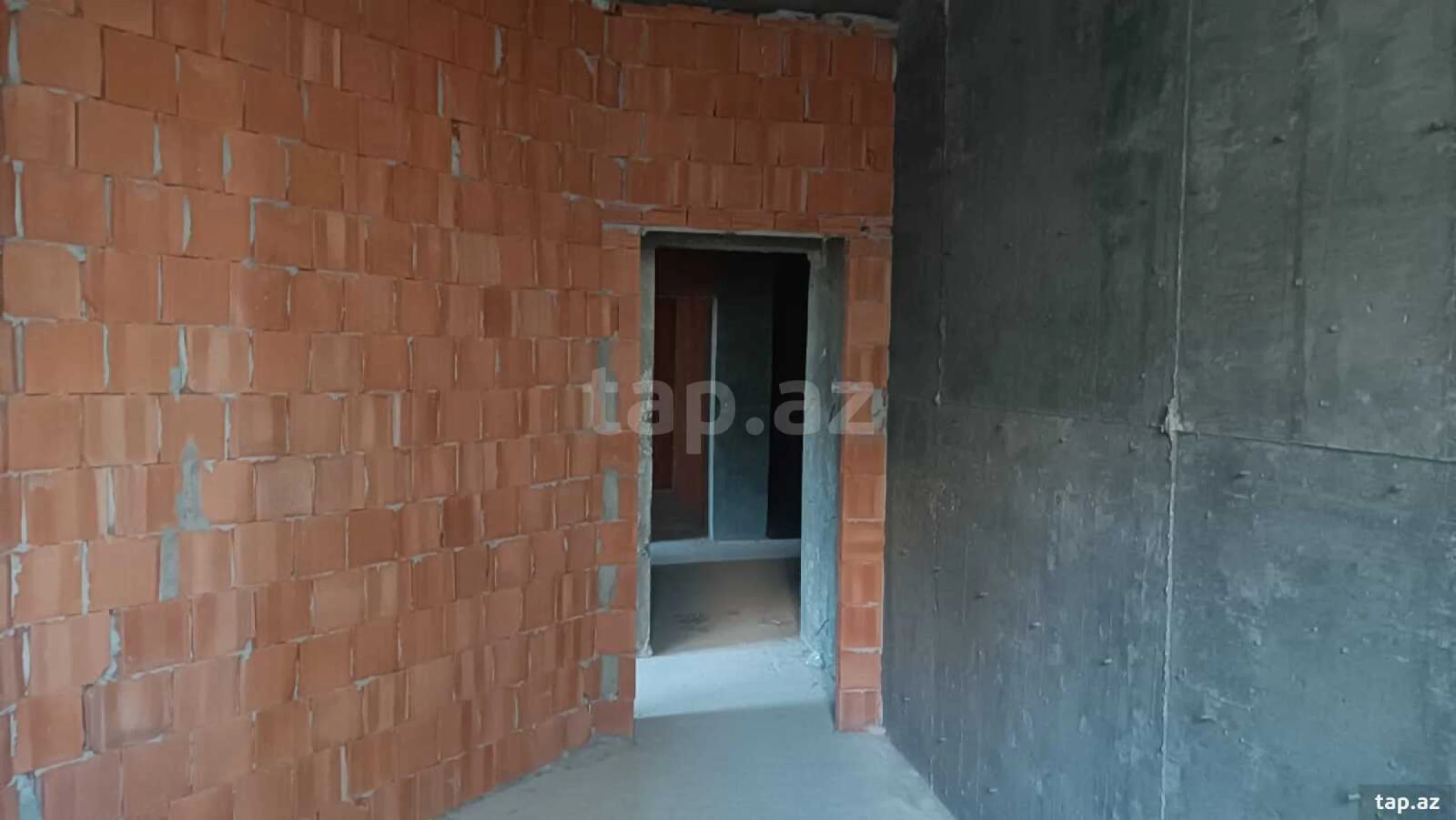 Satılır 3 otaqlı yeni tikili 120 m²