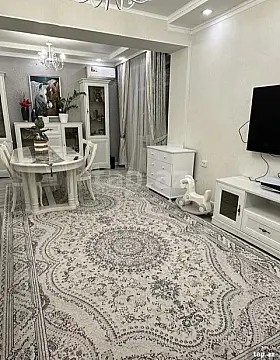Kirayə verilir 2 otaqlı yeni tikili 85 m²