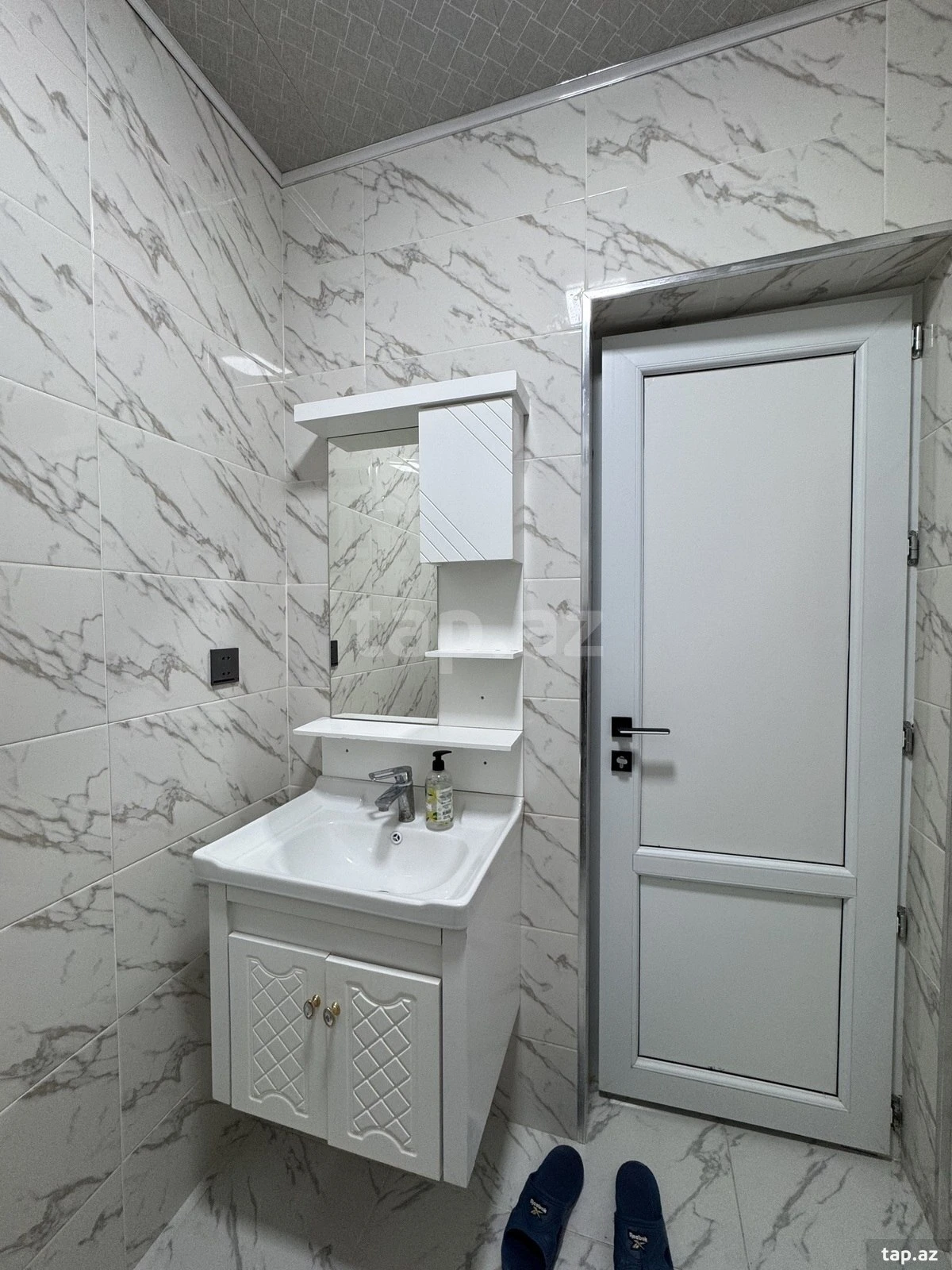 Kirayə verilir 3 otaqlı həyət evi