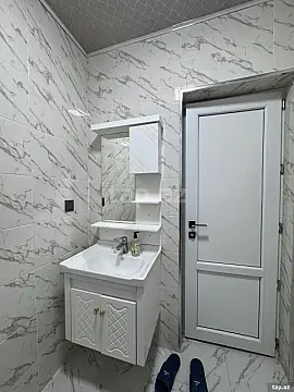 Kirayə verilir 3 otaqlı həyət evi