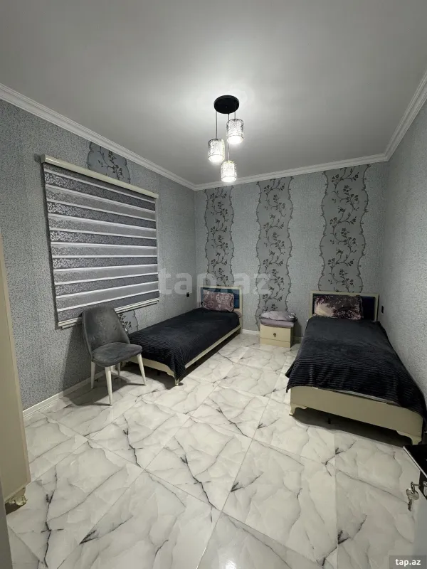 Kirayə verilir 3 otaqlı həyət evi