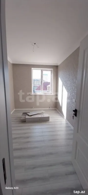Satılır 4 otaqlı mənzil 86 m²