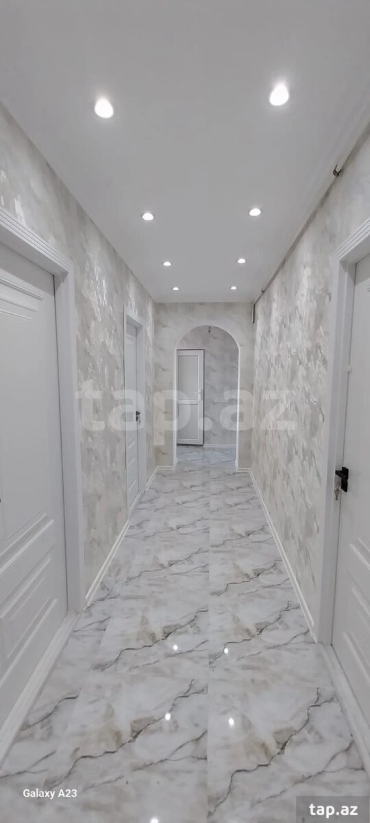 Satılır 4 otaqlı mənzil 86 m²