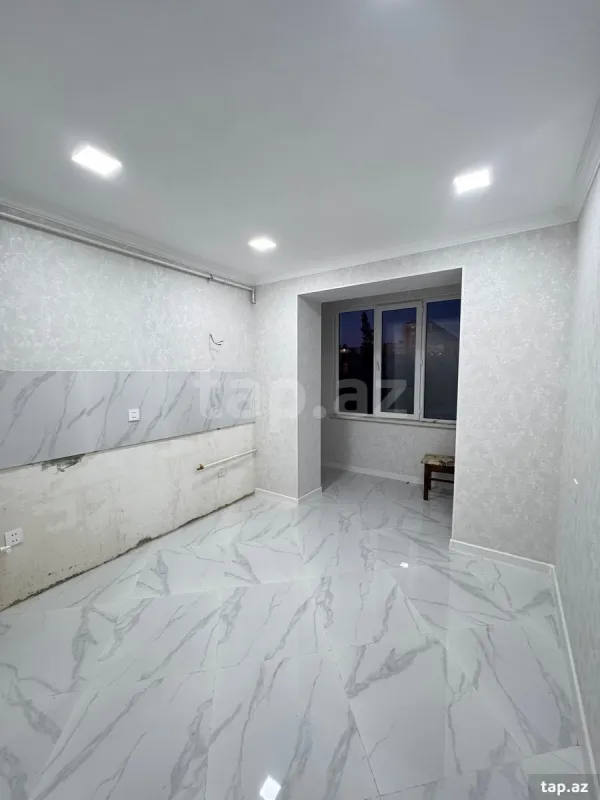 Satılır 3 otaqlı mənzil 68 m²