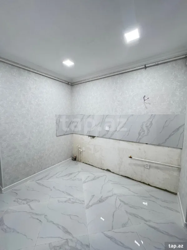 Satılır 3 otaqlı mənzil 68 m²