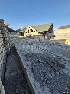 Satılır 6 otaqlı həyət evi