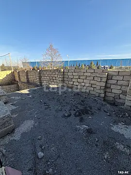 Satılır 6 otaqlı həyət evi