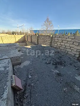 Satılır 6 otaqlı həyət evi