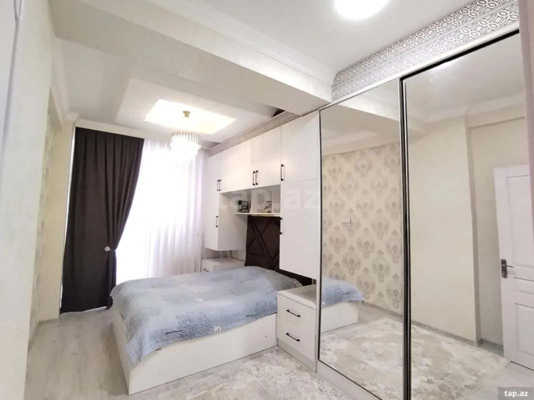 Kirayə verilir 2 otaqlı yeni tikili 70 m²