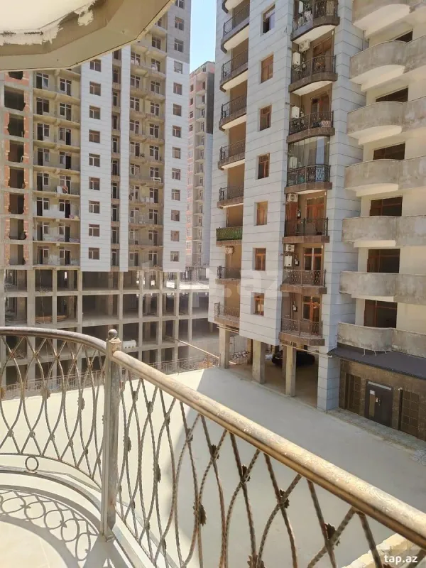 Kirayə verilir 2 otaqlı yeni tikili 70 m²