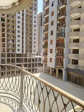 Kirayə verilir 2 otaqlı yeni tikili 70 m²