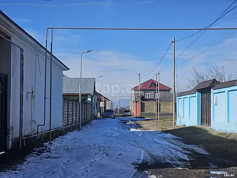 Satılır 4 otaqlı həyət evi