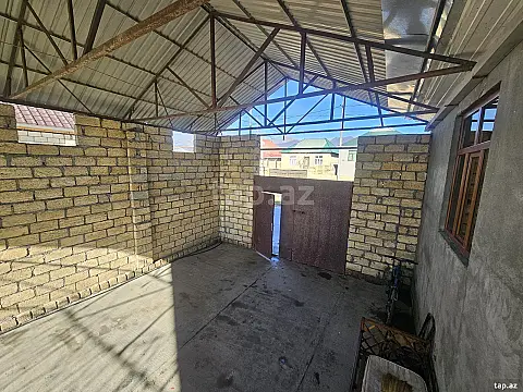 Satılır 4 otaqlı həyət evi