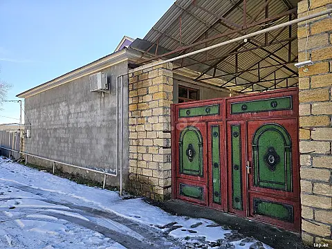 Satılır 4 otaqlı həyət evi — Qəbələ 4 otaq