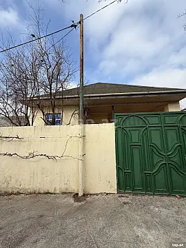Satılır 3 otaqlı həyət evi 180 m² — Bakı, Binəqədi 3 otaq 180.00 m²