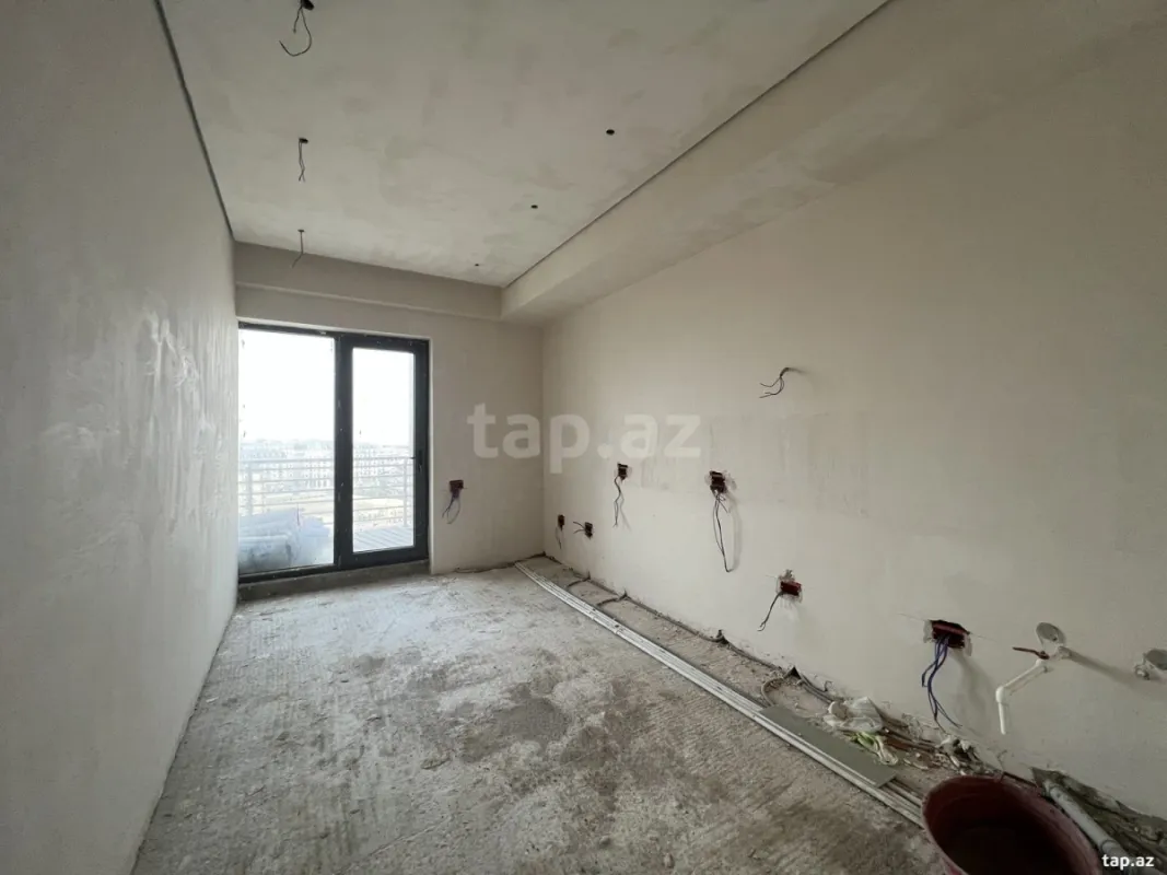 Satılır 3 otaqlı yeni tikili 165 m²