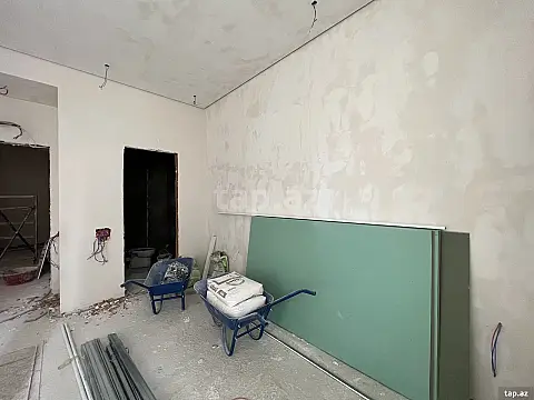 Satılır 3 otaqlı yeni tikili 165 m²