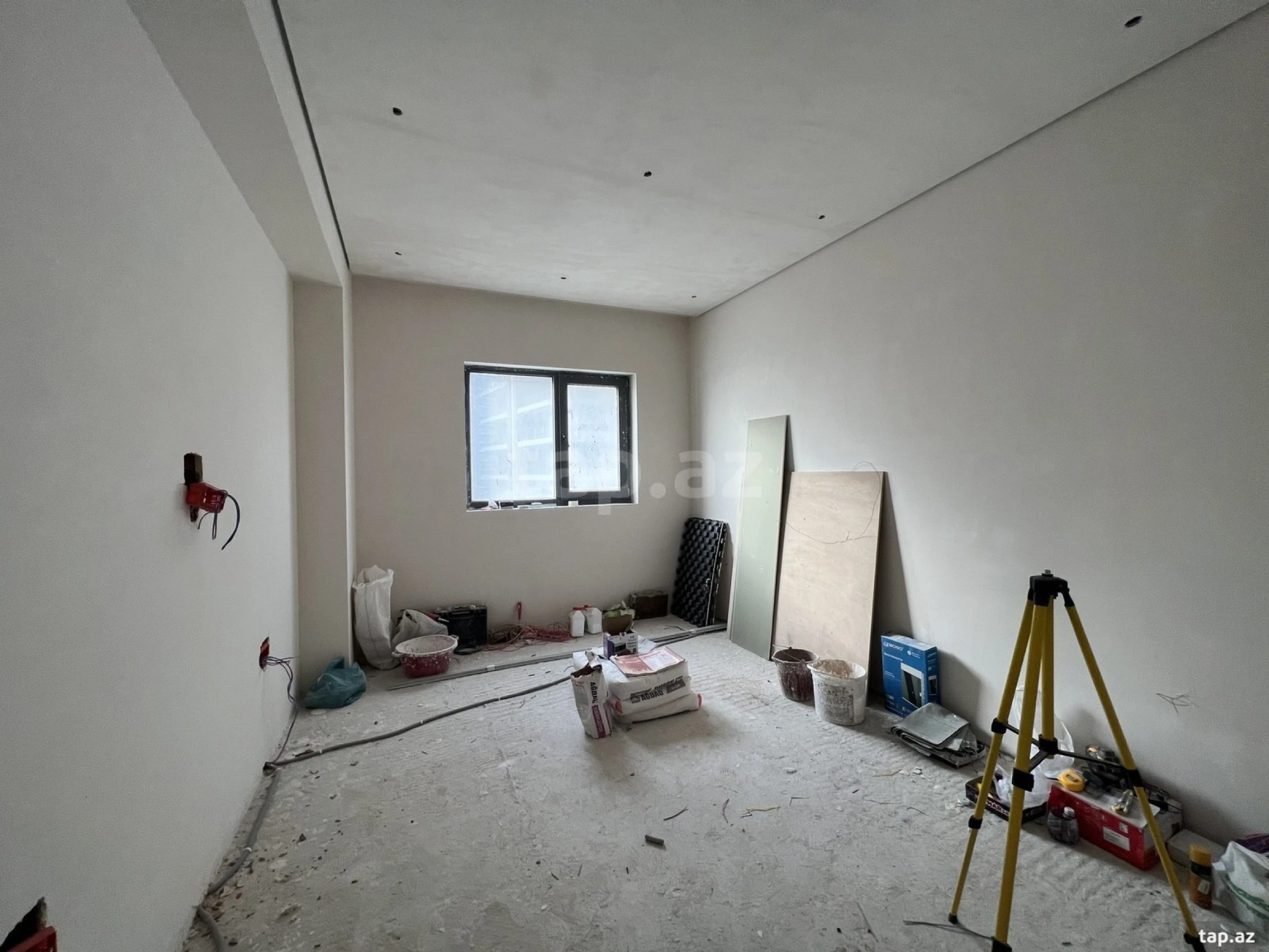 Satılır 3 otaqlı yeni tikili 165 m²