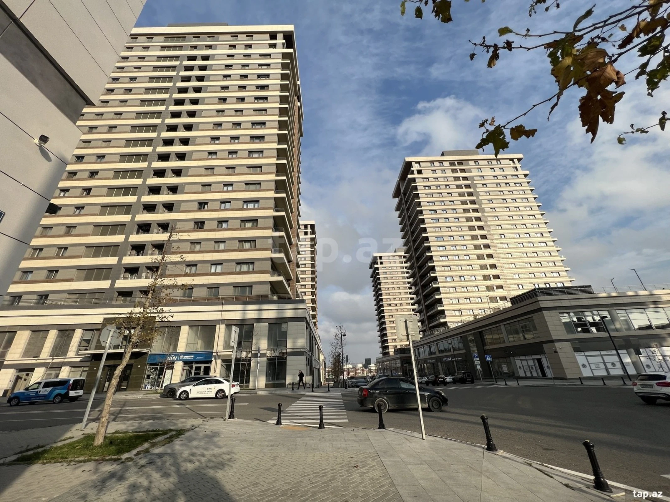 Satılır 3 otaqlı yeni tikili 165 m²