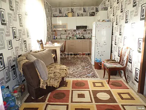 Satılır 4 otaqlı həyət evi