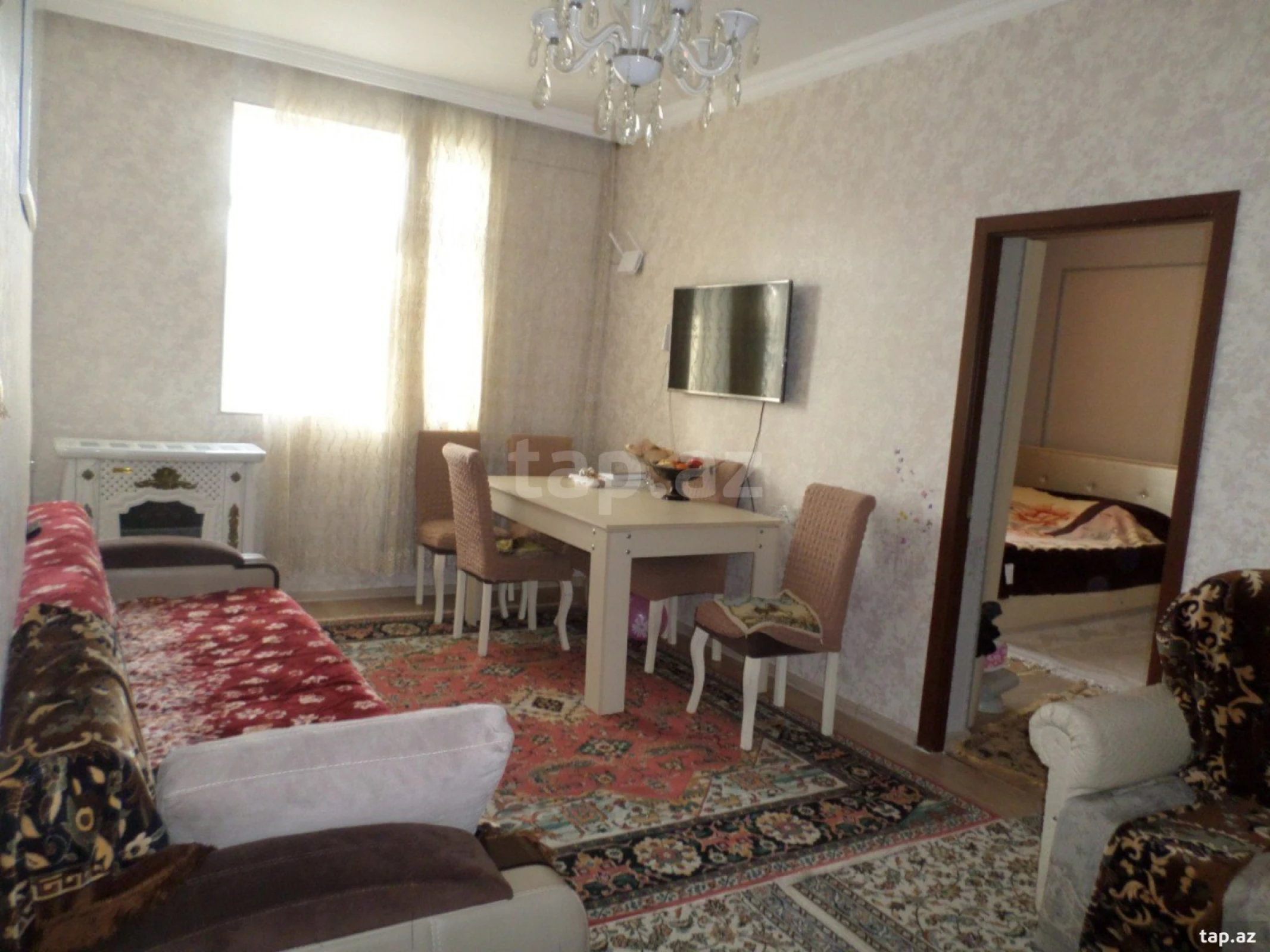 Satılır 4 otaqlı həyət evi