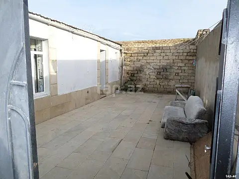Satılır 4 otaqlı həyət evi — Bakı 4 otaq
