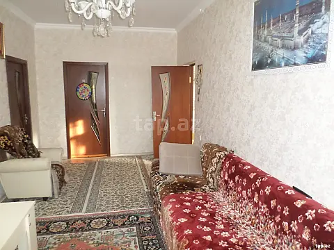 Satılır 4 otaqlı həyət evi