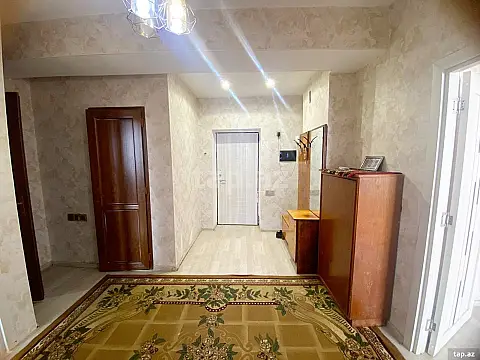 Kirayə verilir 2 otaqlı yeni tikili 75 m²