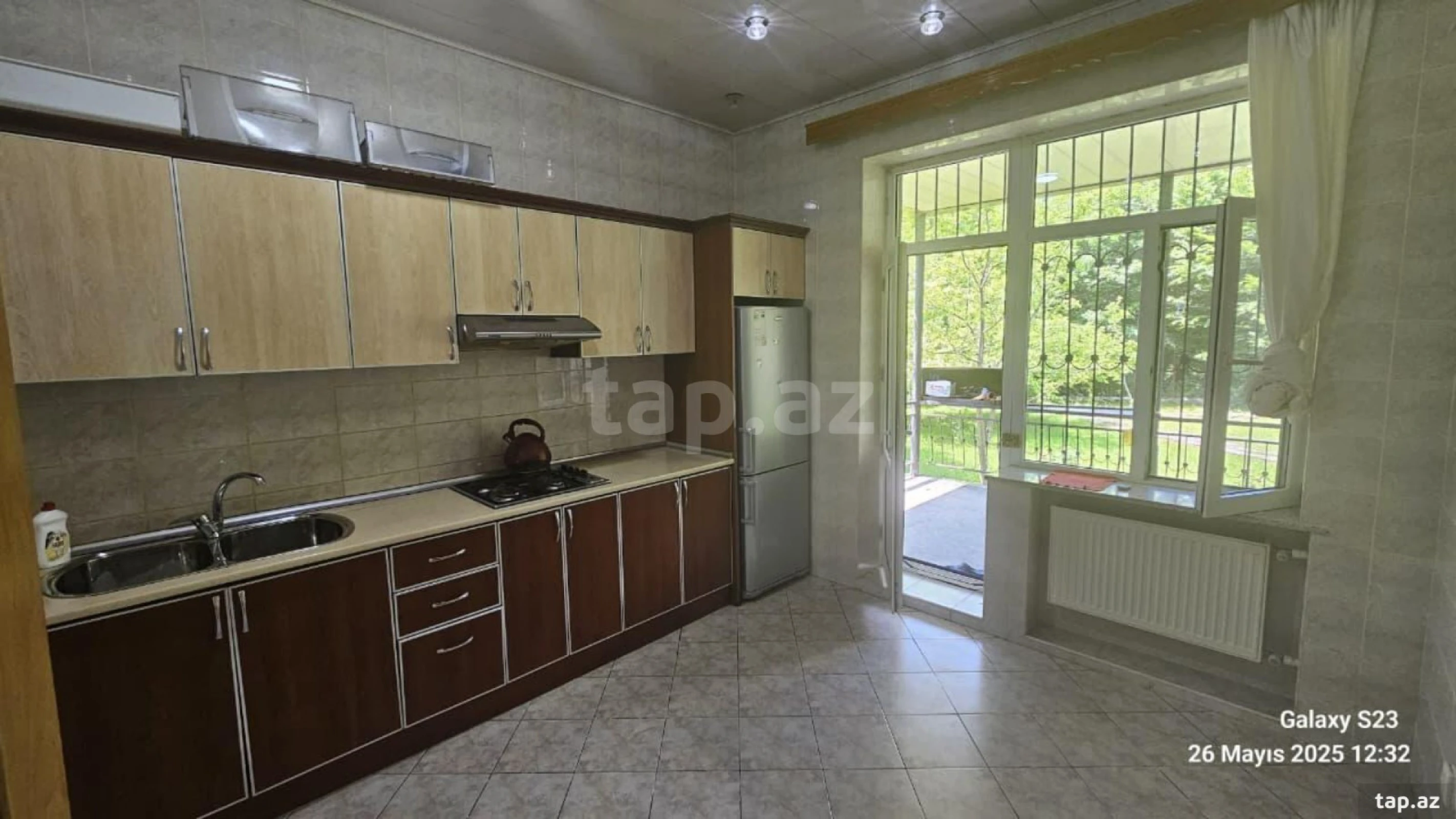 Kirayə verilir 4 otaqlı həyət evi