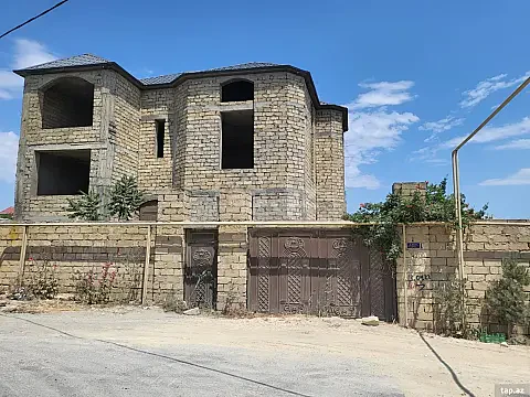 Satılır 7 otaqlı həyət evi 600 m² — Bakı, Badamdar 7 otaq 600.00 m²