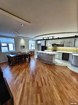 Satılır 4 otaqlı mənzil 80 m² — Bakı, Əmircan 4 otaq 80.00 m²