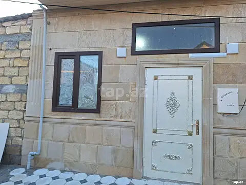 Satılır 4 otaqlı həyət evi