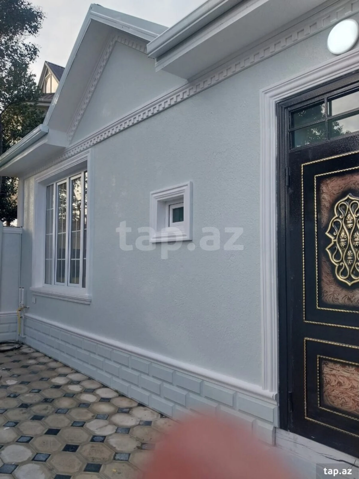 Satılır 4 otaqlı həyət evi