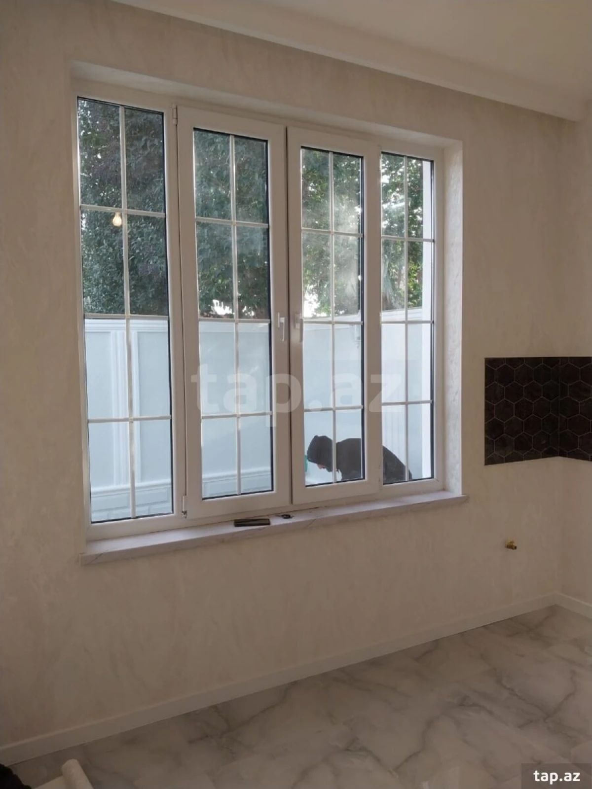 Satılır 4 otaqlı həyət evi