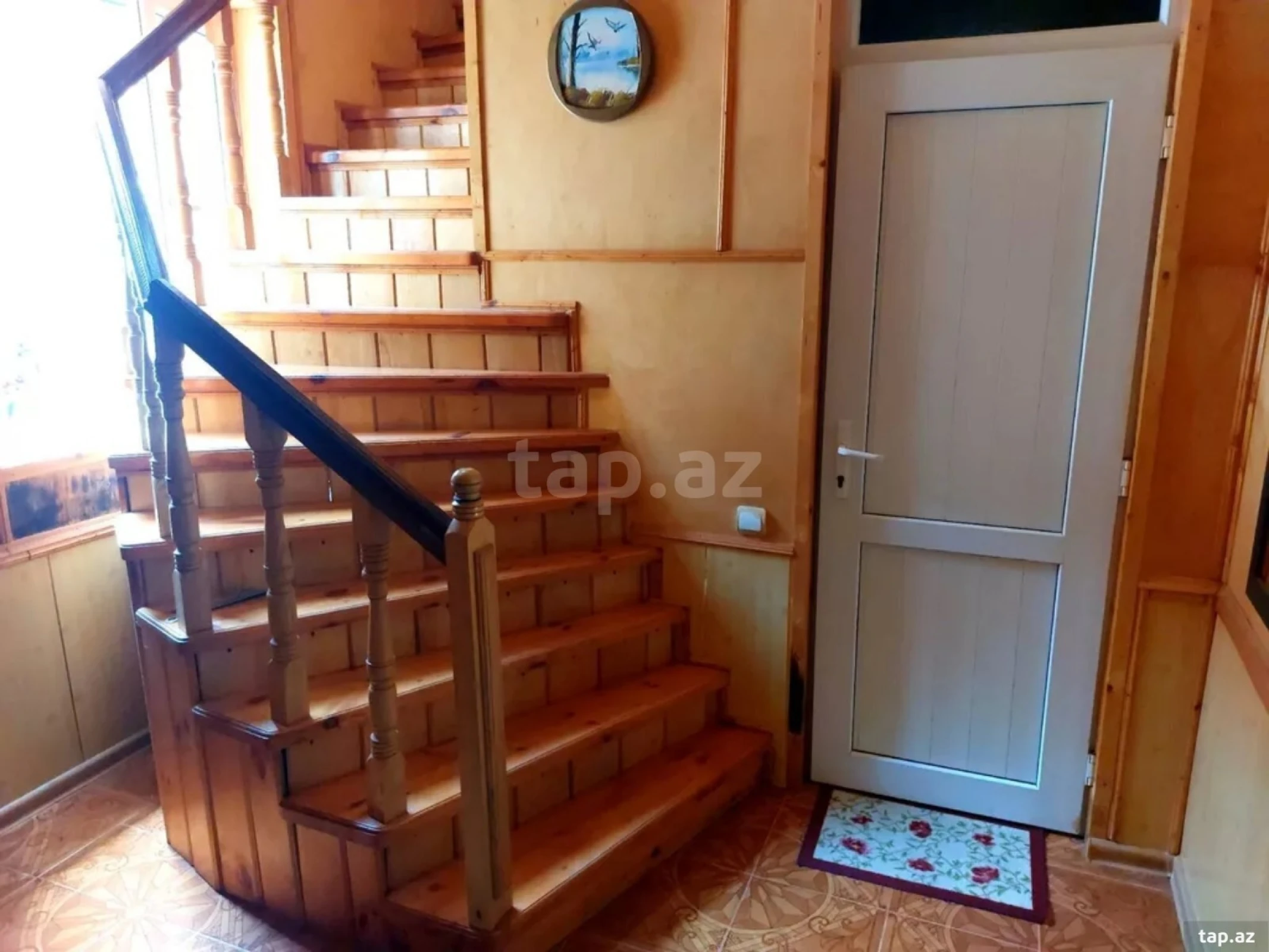 Satılır 5 otaqlı həyət evi 200 m²