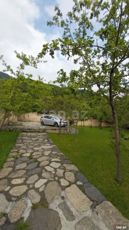Kirayə verilir 3 otaqlı həyət evi 150 m²