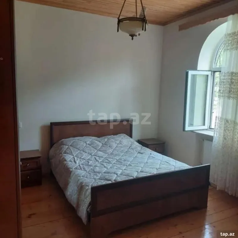Kirayə verilir 3 otaqlı həyət evi 150 m²