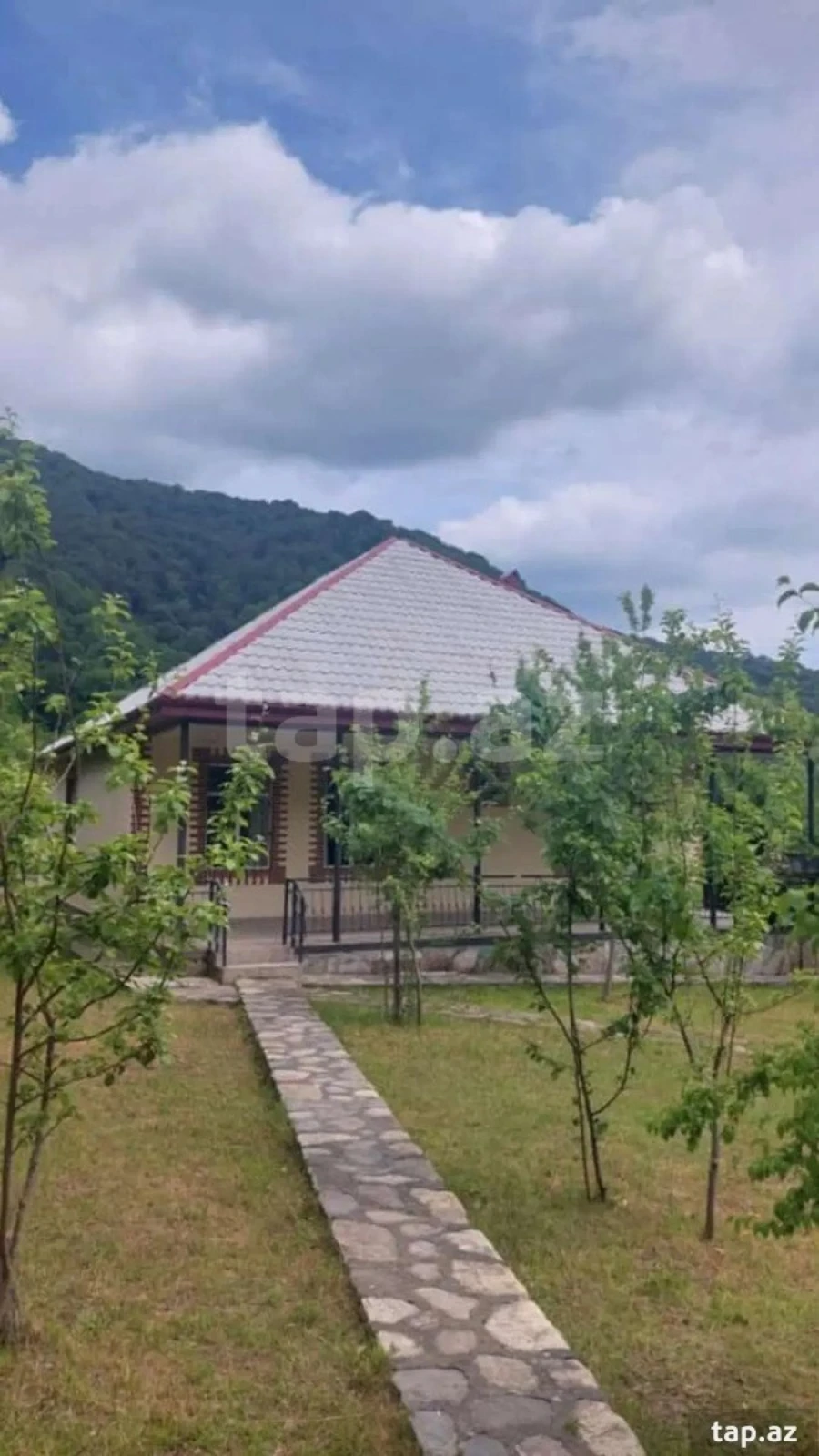 Kirayə verilir 3 otaqlı həyət evi 150 m²